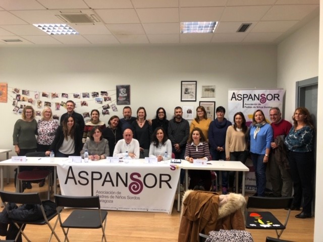 Foto familia encuentro FIAPAS y ASPANSOR.